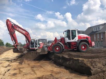 Grondwerk 11 woningen Beljaart in Dongen gestart