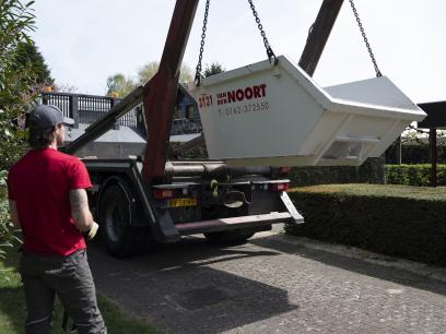 Wat mag in de puincontainer?